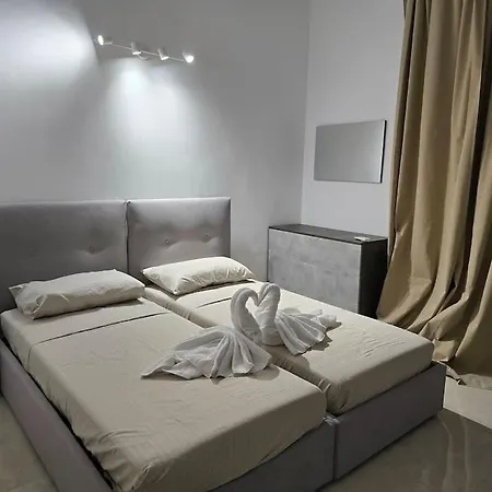 Luxury Townhouse In Sliema