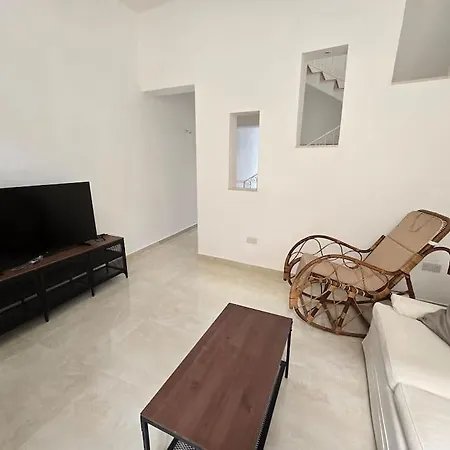 Case de vacanță Luxury Townhouse In