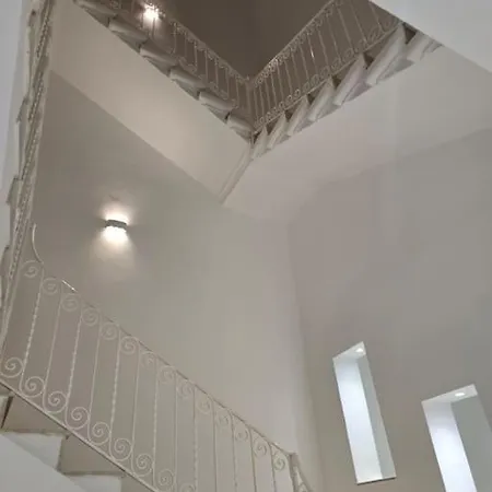Case de vacanță Luxury Townhouse In
