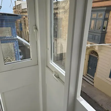 Luxury Townhouse In * Sliema