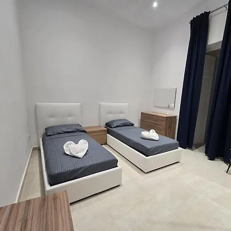 Semesterbostad Luxury Townhouse In